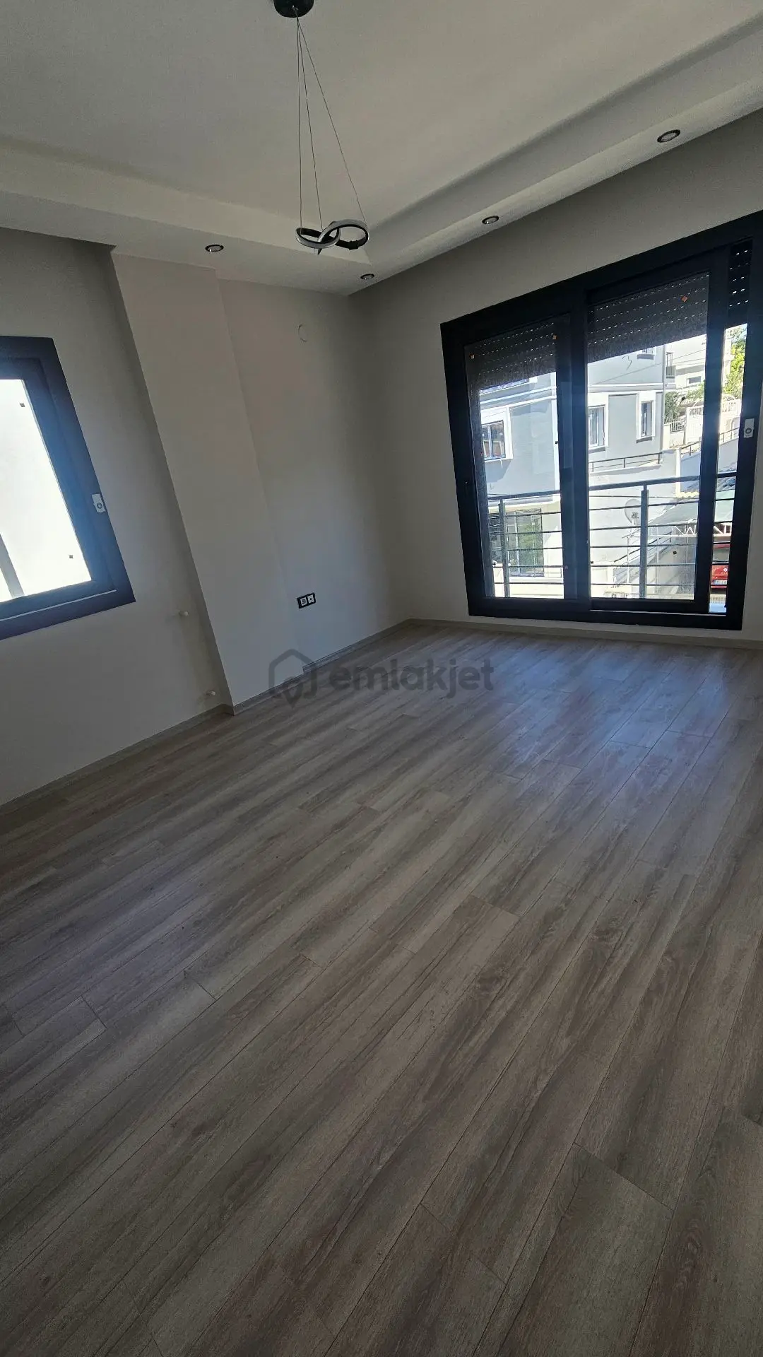 Didim'de Denize 200 Metre Mesafede Sıfır 4+1 Villa - 10