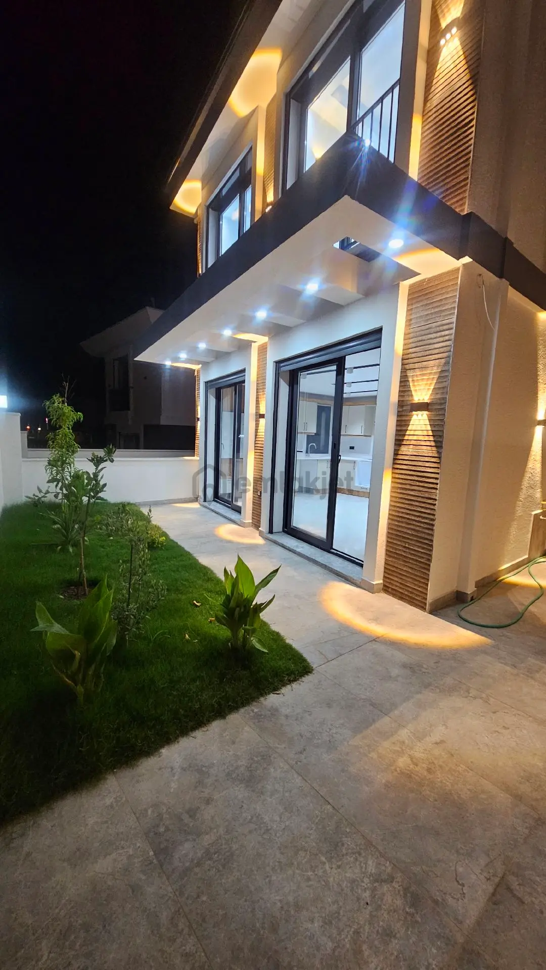 Didim'de Daire Fiyatına Müstakil Ev - 4