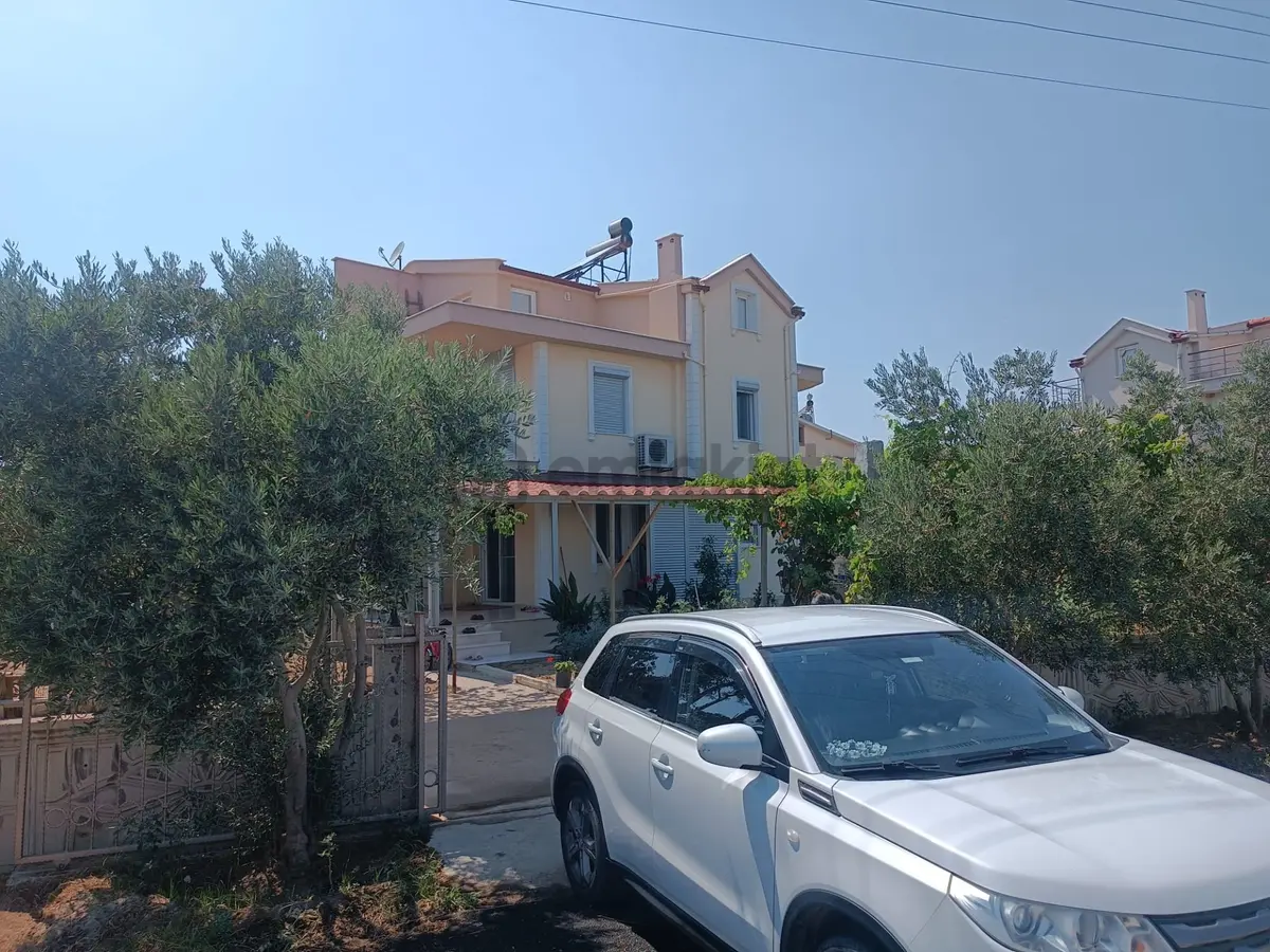 Sahibinden Sahibinden Altınova'da Satılık Triplex Villa - 4