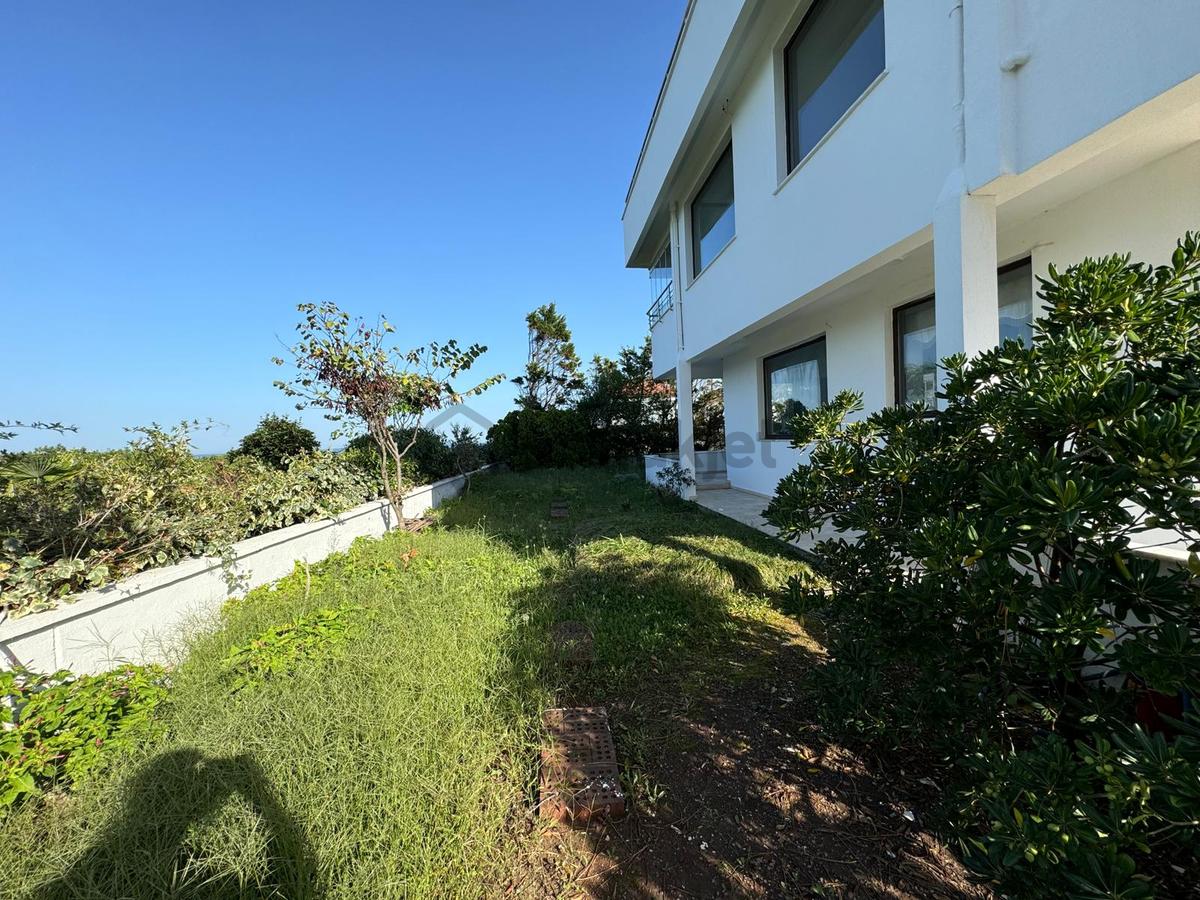 Alandere Mahallesinde Denize Sıfır 4+1 Villa - 6