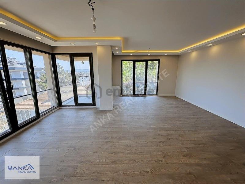 Çengelköy'de Satılık Lüks 4+2 Dubleks Daire - 230m² - 9