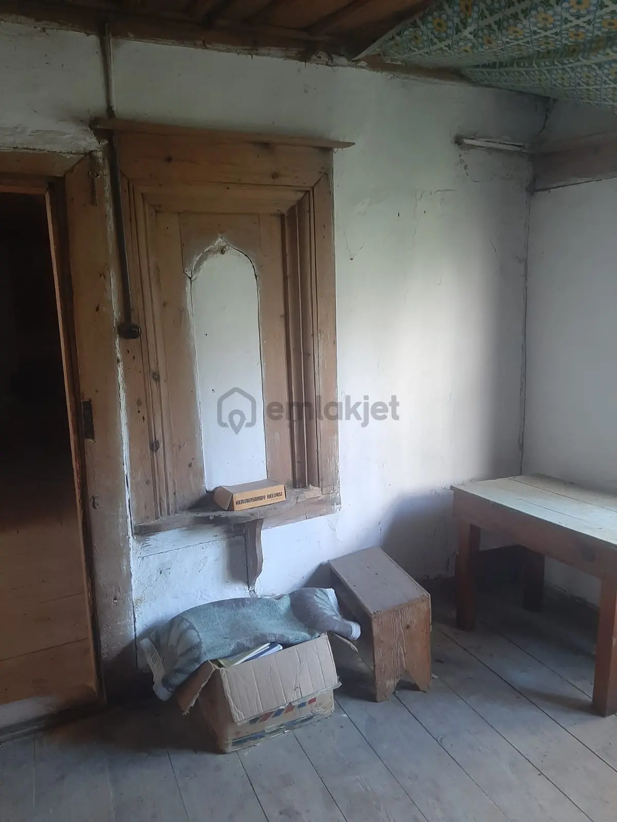 Mudurnu Hızırfakı Mh.de Müstakil 2 Katlı Ahşap Ev - 15