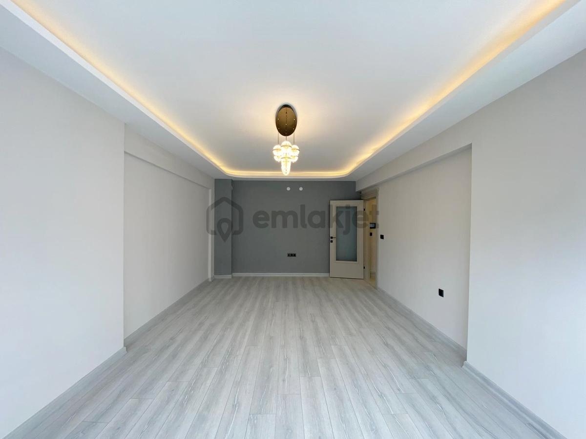 Hisarda Cadde Yakını Sıfır E.banyolu 3+1 3. Ara Kat !!! - 13
