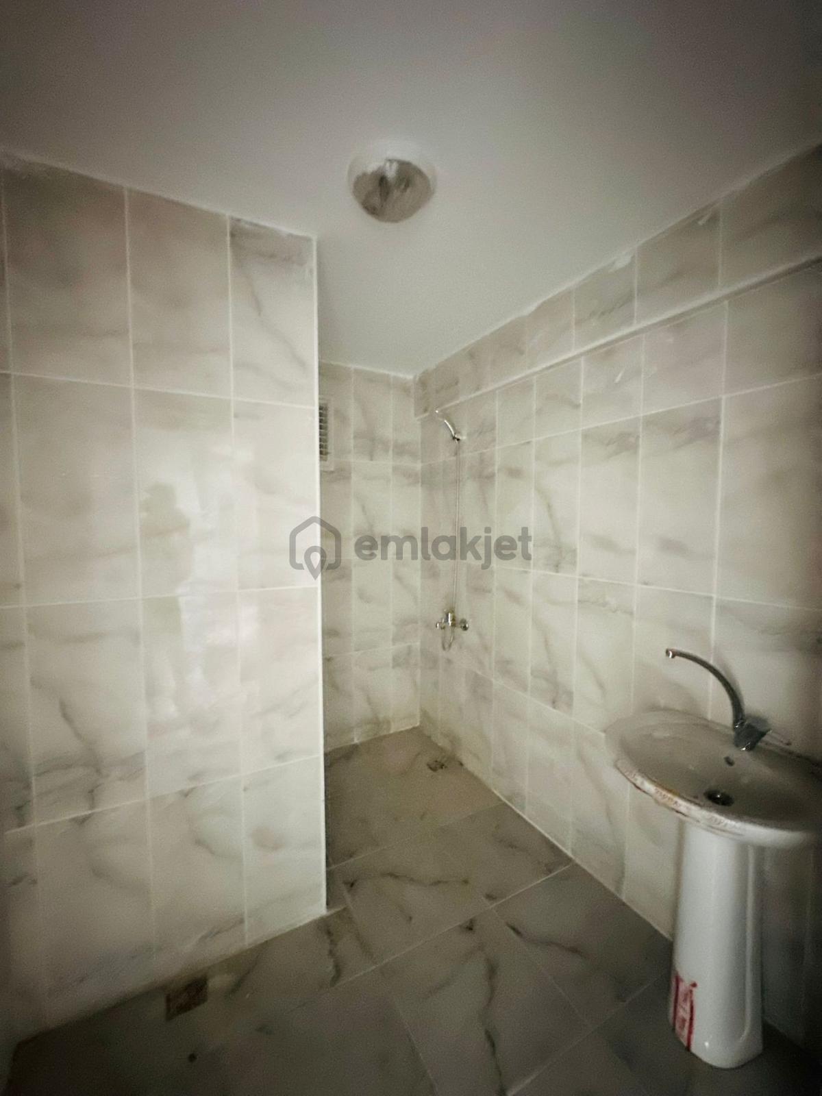Başpınar'da E.banyolu Full Yapılı 3+1 Ara Kat Satılık Daire !! - 23