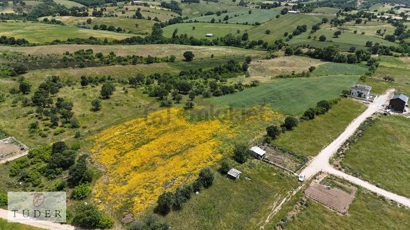 Tuder'den Villa İmarlı Harika Konumda 348m2 Arsa - 13