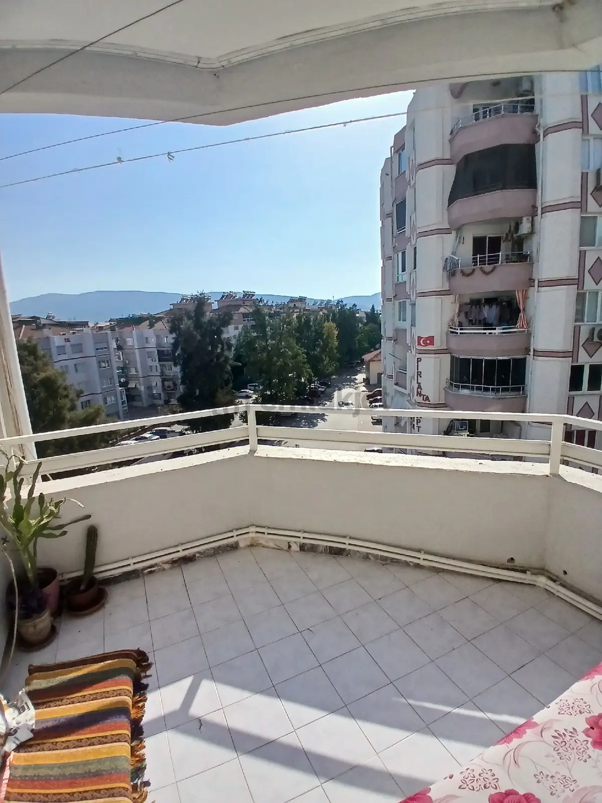 İzmir Torbalı Cumhuriyet Mahallesinde 2+1 Arakat Daire Satılık - 16