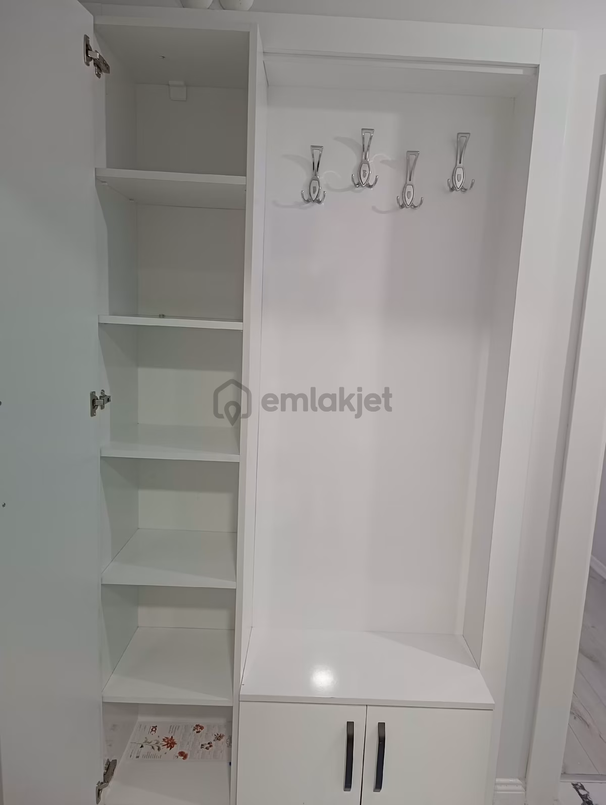Segmenlerde 3+1 Ara Katta Göl Manzaralı Daire - 24