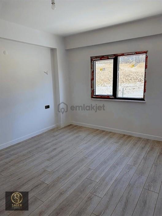 Satılık 4,5 +1 Müstakil Kat Mülkiyetli Villa - 5