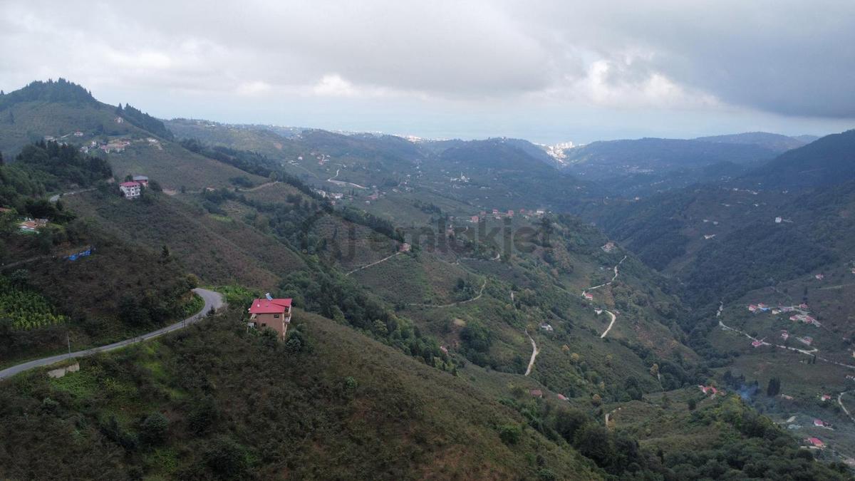 Trabzon'da Satılık Arazi - 14