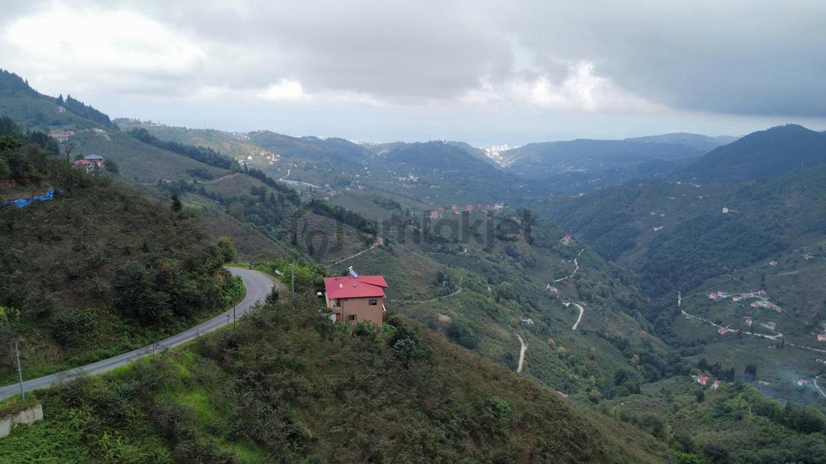 Trabzon'da Satılık Arazi - 11