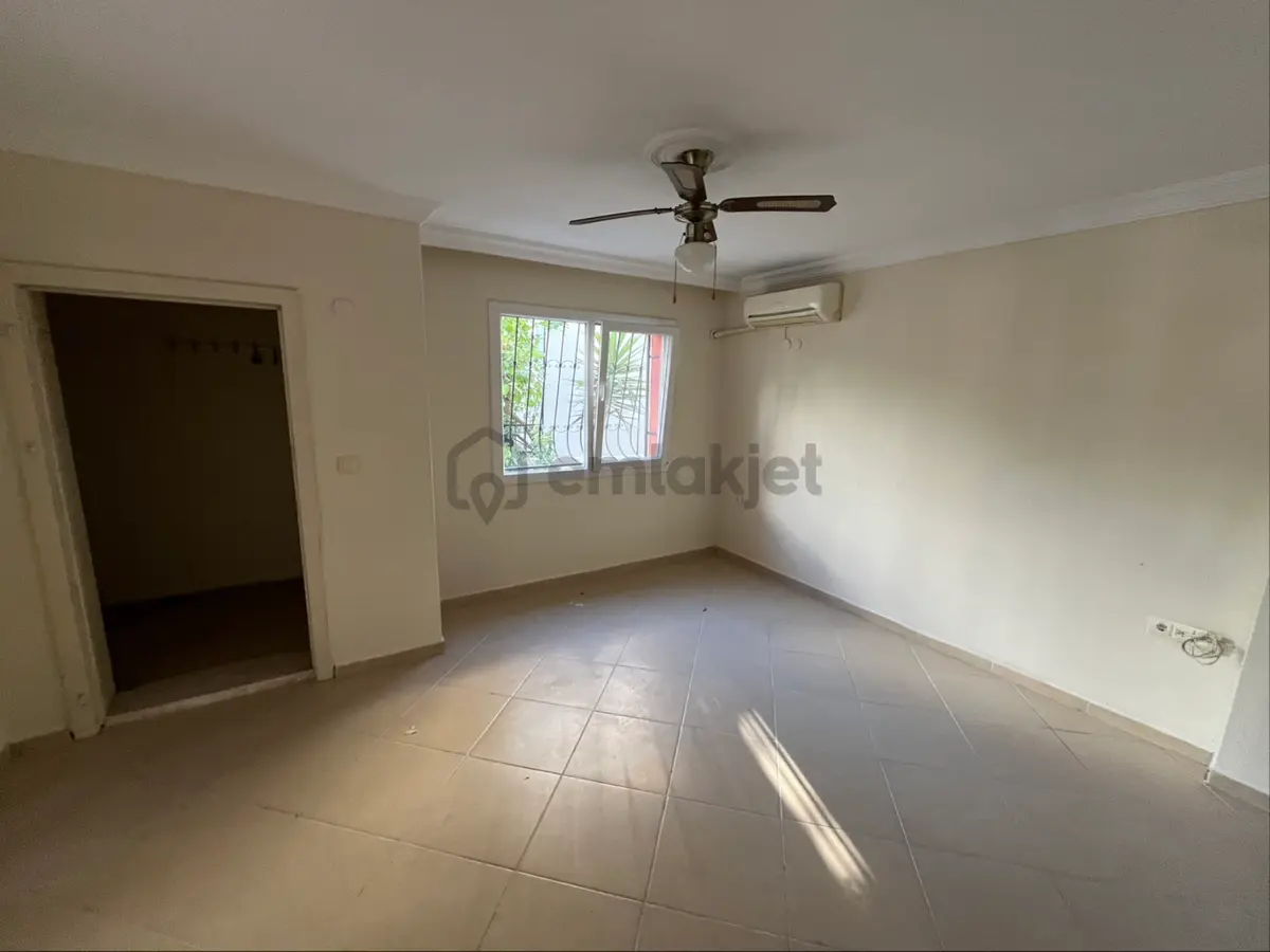 Özdere Deniz Tarafında Müstakil Otoparklı Villa - 13