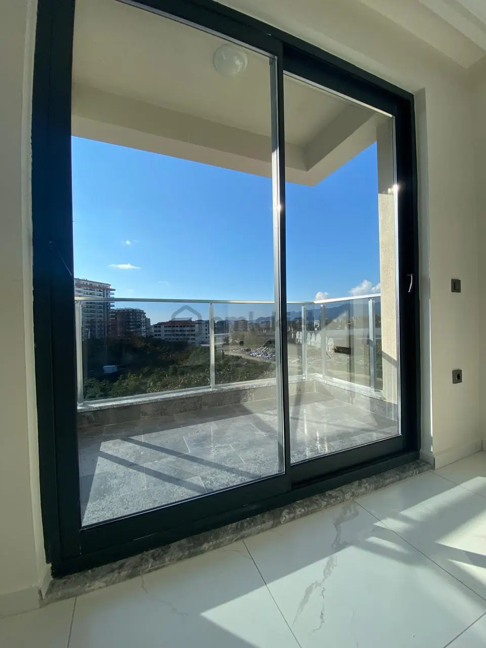 Alanya Mahmutlar Site İçerisinde 1+1 Satılık Daire - 9