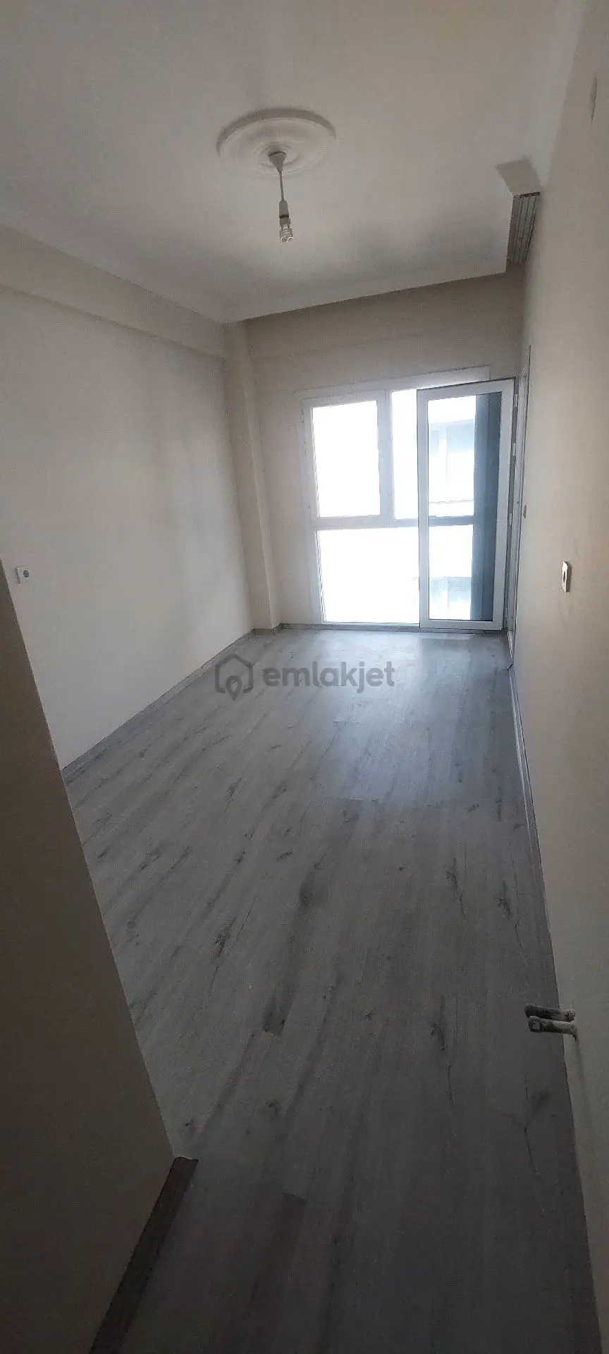 Davutlar Merkezde Satılık 3+1 Daire - 13