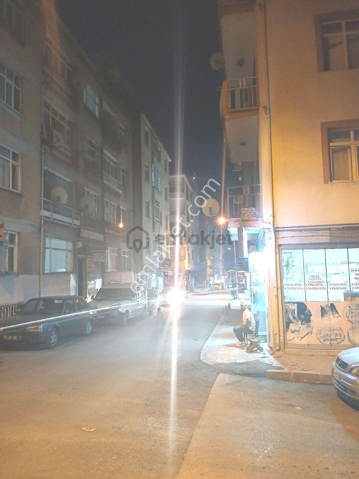İzetpaşa Mh 2/1 Satılık Daire - 5