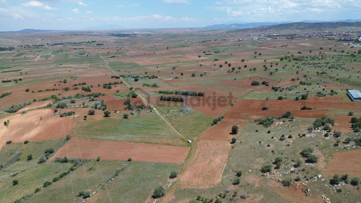 Akören Tülce De 2.344 M2 Müstakil Tapulu Tarla - 13
