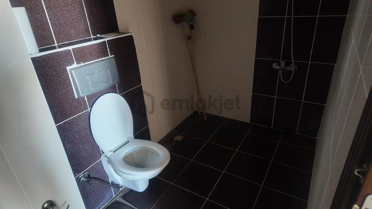 Kızkalesinde Denize Yürüme Mesafesinde Satılık 2+1 Daire - 10