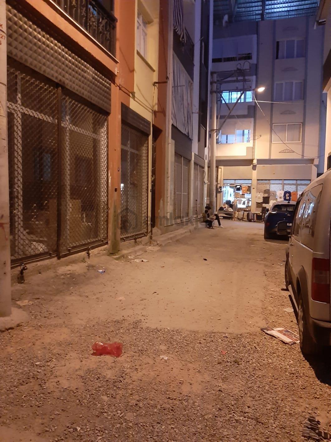 Zerek Petrol Yakını Satılık 90m2 İşyeri - 17