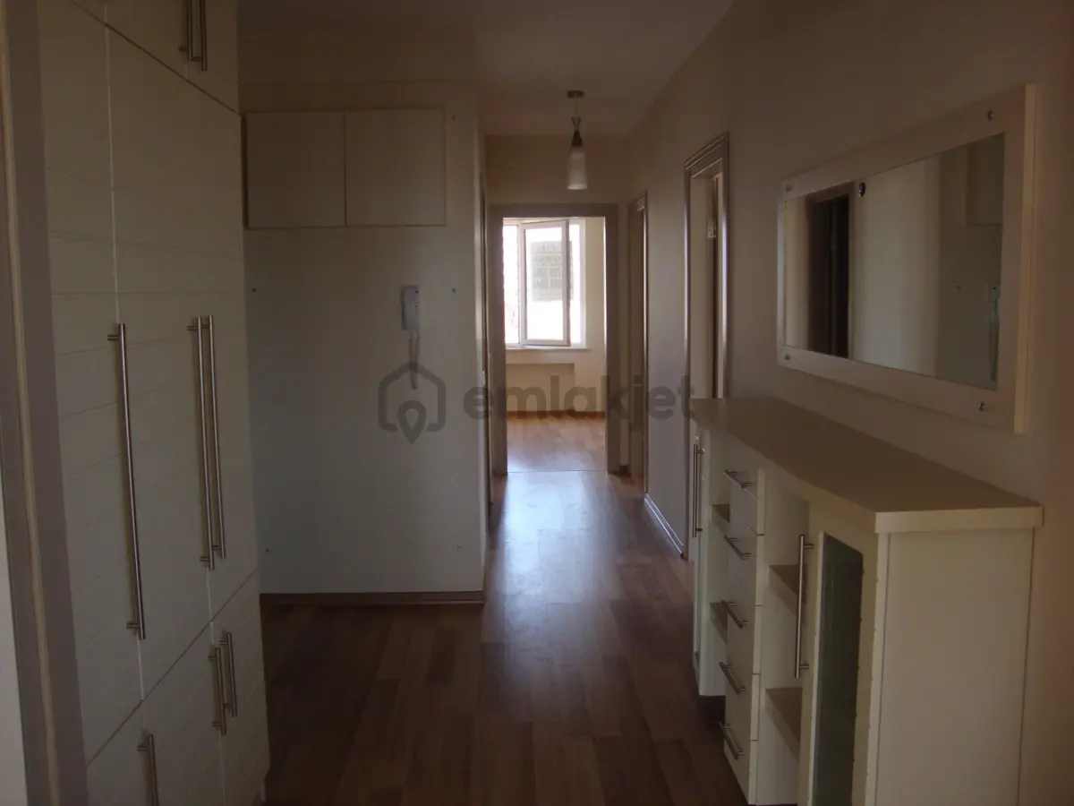 Antalya Konyaaltı Uncalıda Satılık Daire Lüks Sitede Havuzlu - 9