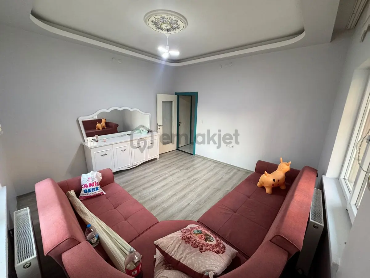 Ufuktepe'de Yeni Binada 2+1 Yapılı Daire! - 10