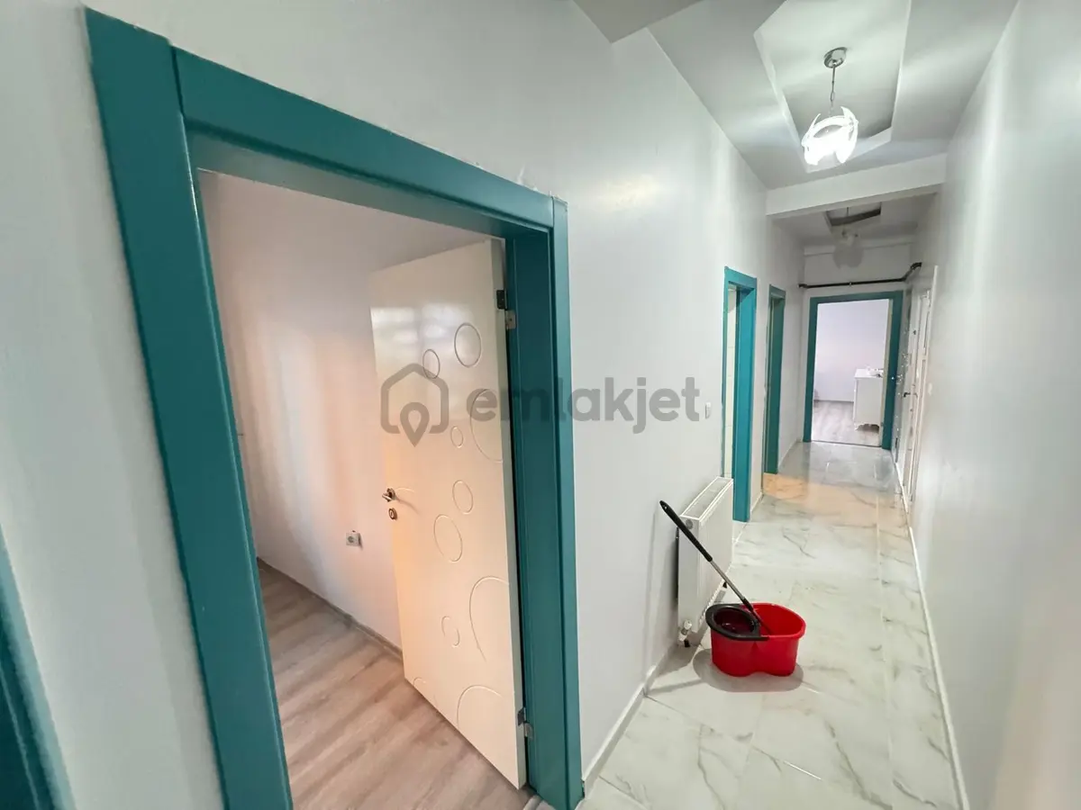 Ufuktepe'de Yeni Binada 2+1 Yapılı Daire! - 20