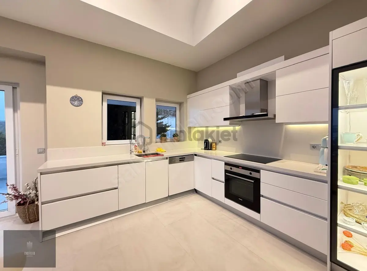 Yalıkavak Marina Manzaralı Satılık 3+1 Üst Flat Daire - 10