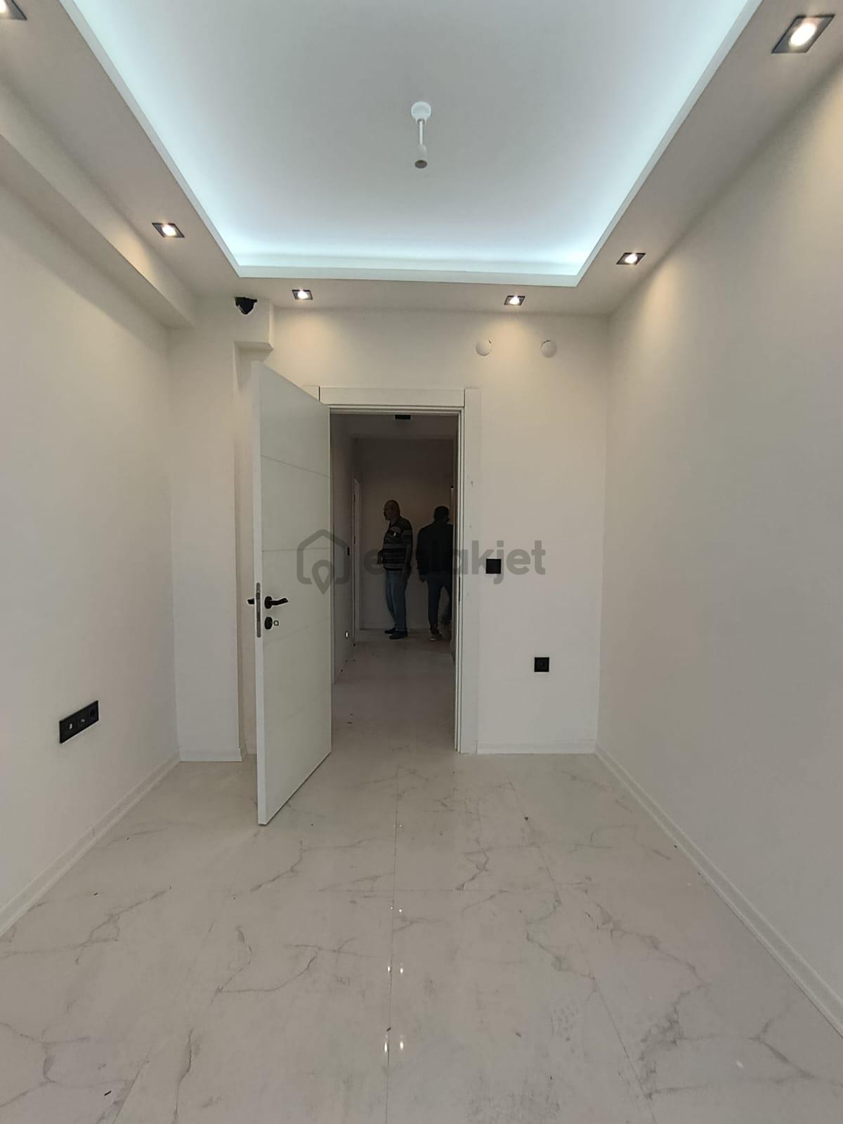 Çamlıca Mahallesi Birlik 2 Cadde Üstü Satılık 3+1 Daire - 11