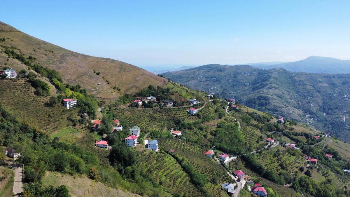 Trabzon Akçaabat'ta Satılık Arazi - 14