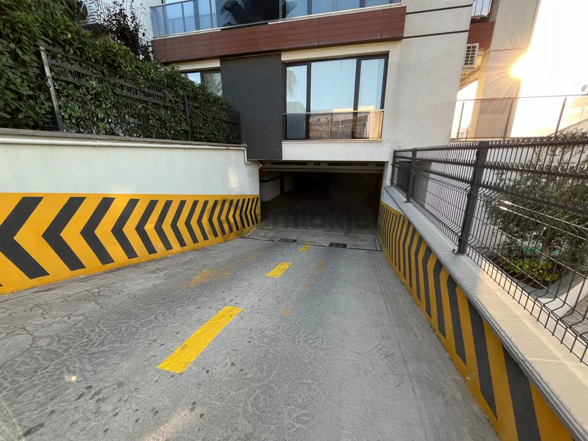 Büyükçekmece Cumhuriyet Mah Güvenlikli Sitede Ultra Lüks 3+1 Satılık Daire - 35