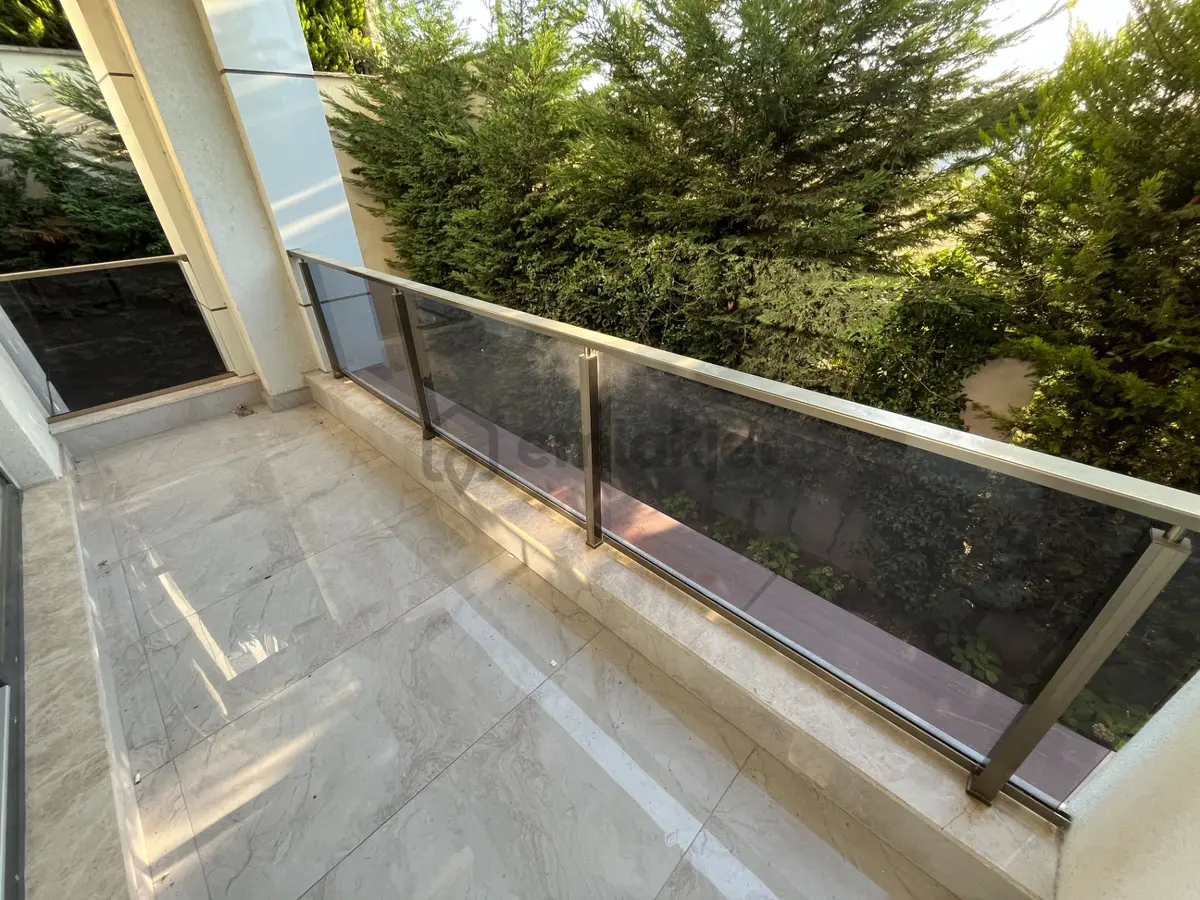 Büyükçekmece Cumhuriyet Mah Güvenlikli Sitede Ultra Lüks 3+1 Satılık Daire - 4