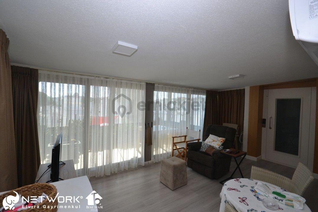 Oasis Avm Yakını Eskiçeşme İlmik 2 Sitesinde 4+1 - 31