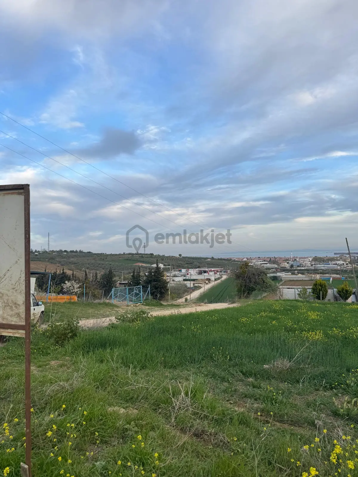 Yatırımlık Denize Yakın 200 Metre Hisse - 2
