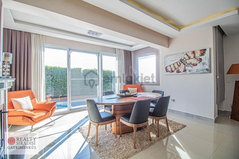 Falezlerde Havuzlu Tam Müstakil 5+1 Villa - 15