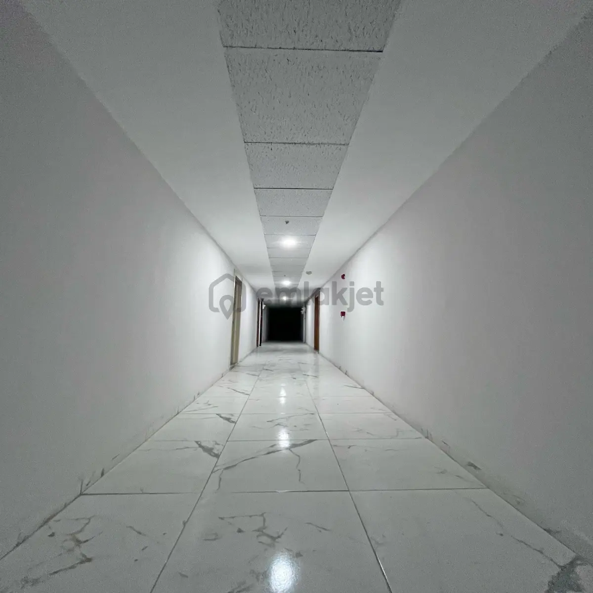 2+1 Site İçeridinde Merkezi Konumda Satılık Daire - 26