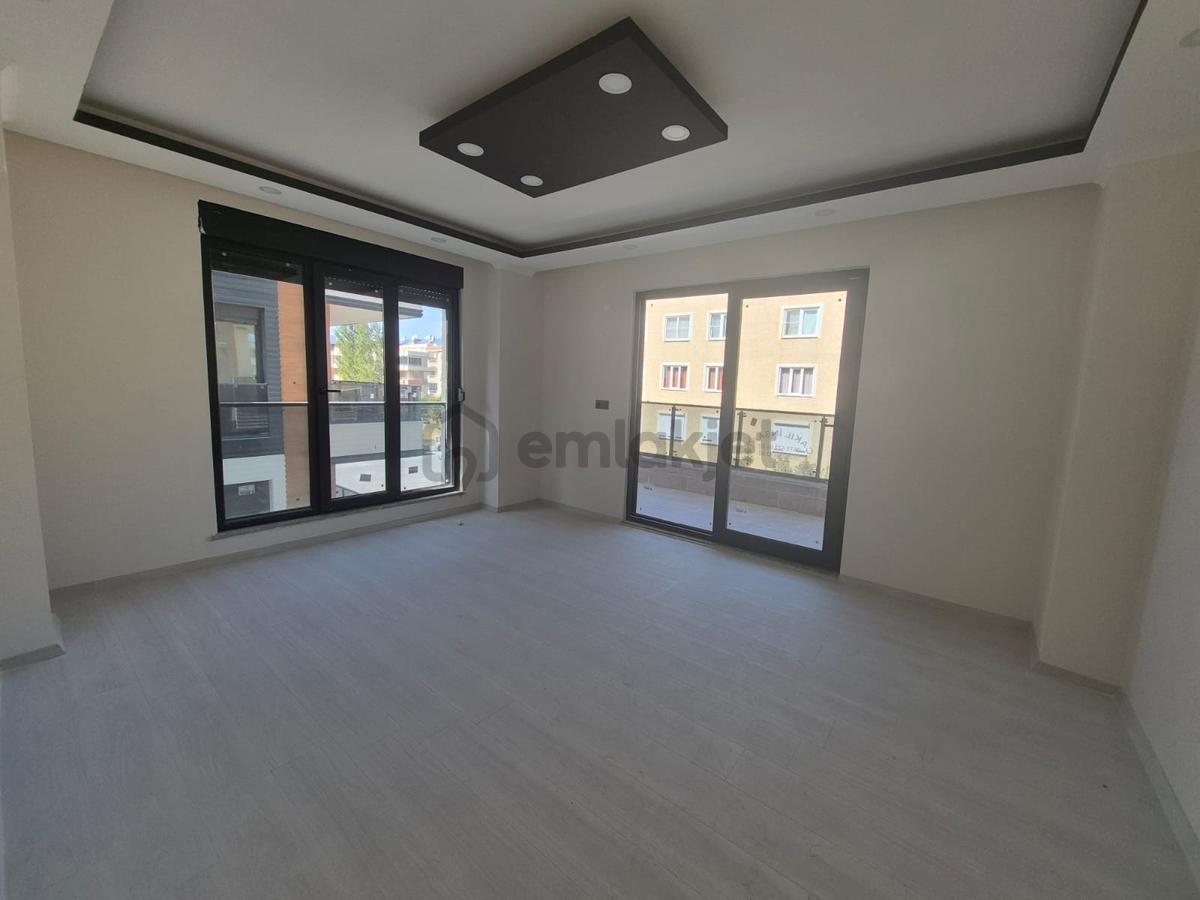 Sabri Pınarbaşı'dan Öncephe Ayrı Mutfak 2+1 Sıfır Daire - 9