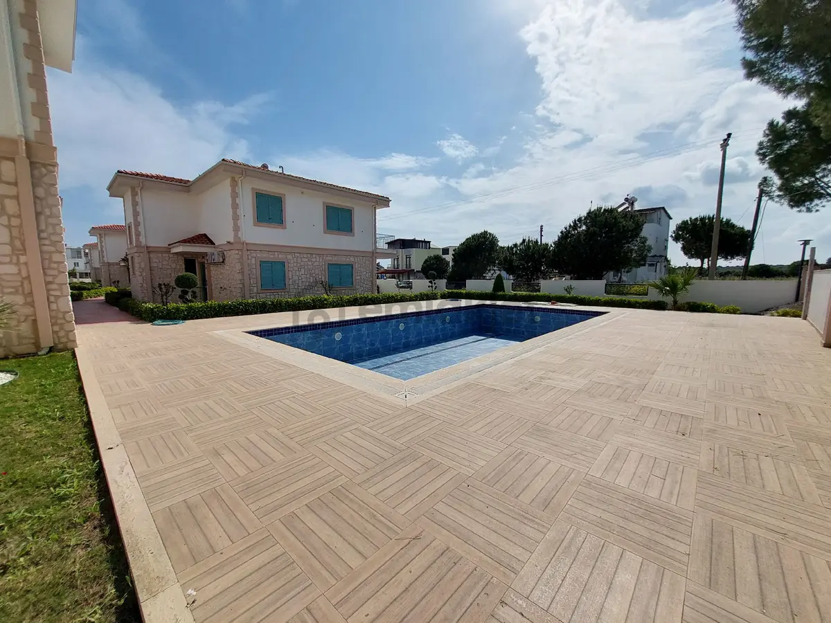 Denize 250m 2+1 Muhteşem Peyzaj Alanı Plaj Alanlı - 30