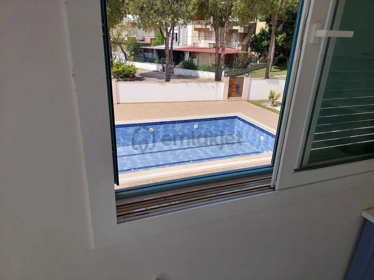 Denize 250m 2+1 Muhteşem Peyzaj Alanı Plaj Alanlı - 23