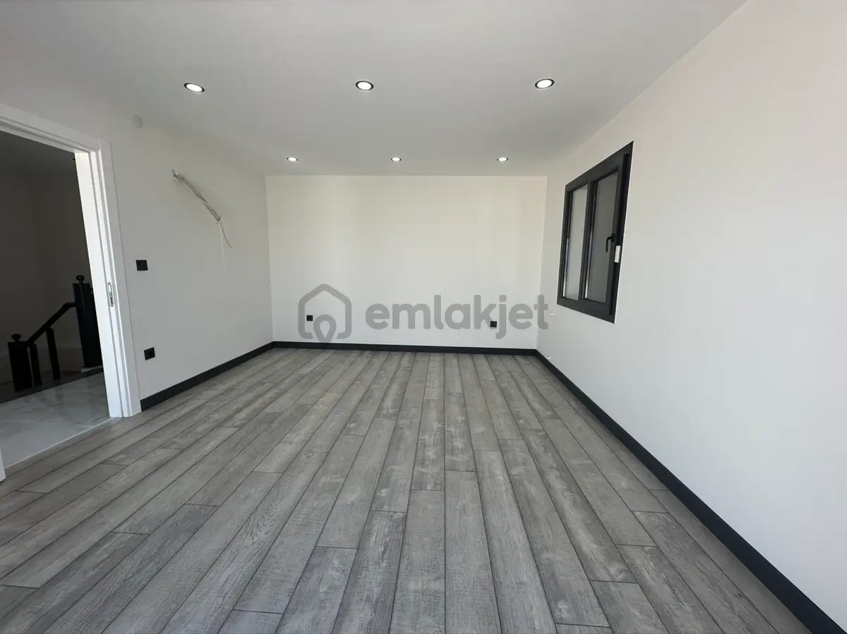 Didimde 3+1 Havuzlu Ultra Lüks Sıfır Villa - 30