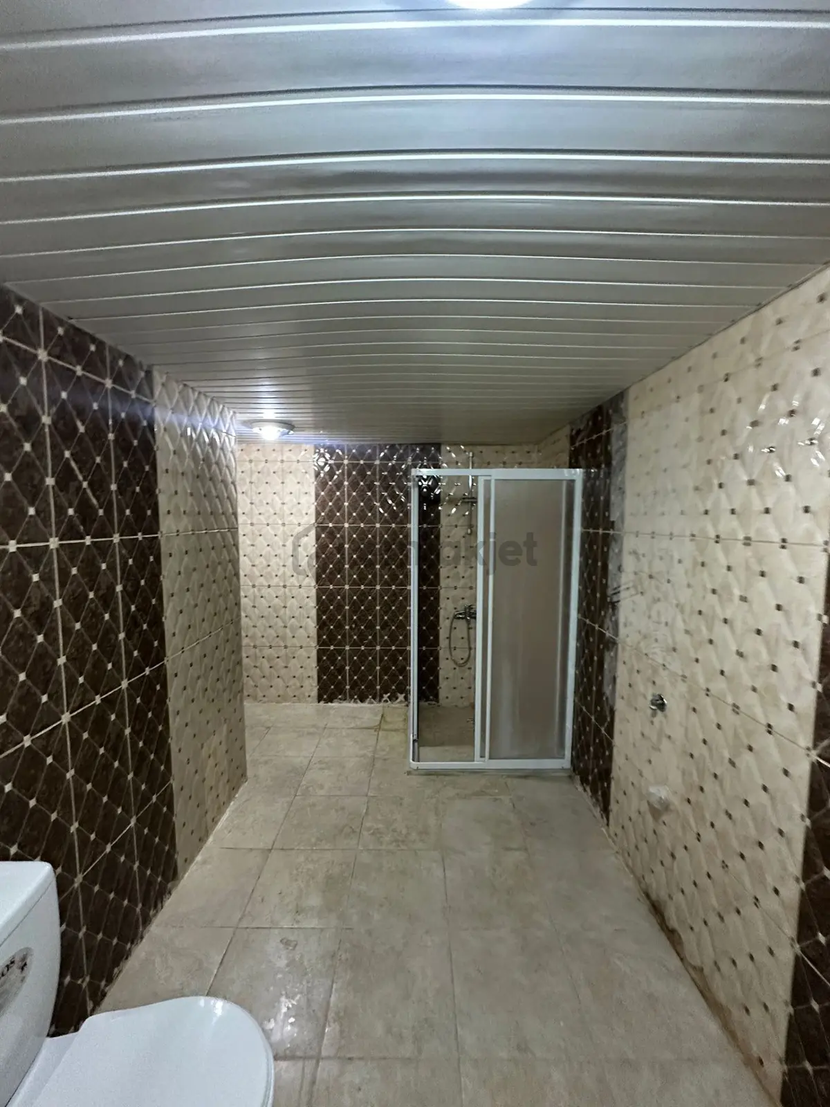 Alipaşa Mahallesinde Satılık 5+1 Dublex Geniş Daire - 9