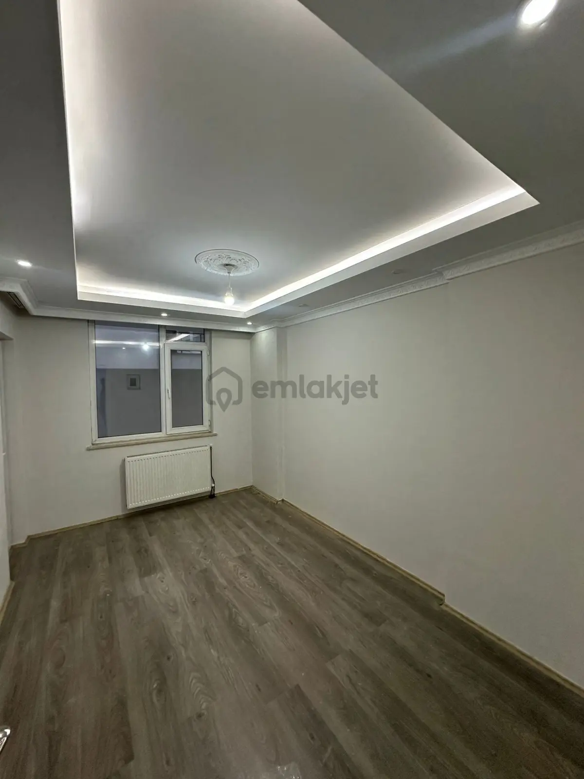 Alipaşa Mahallesinde Satılık 5+1 Dublex Geniş Daire - 10