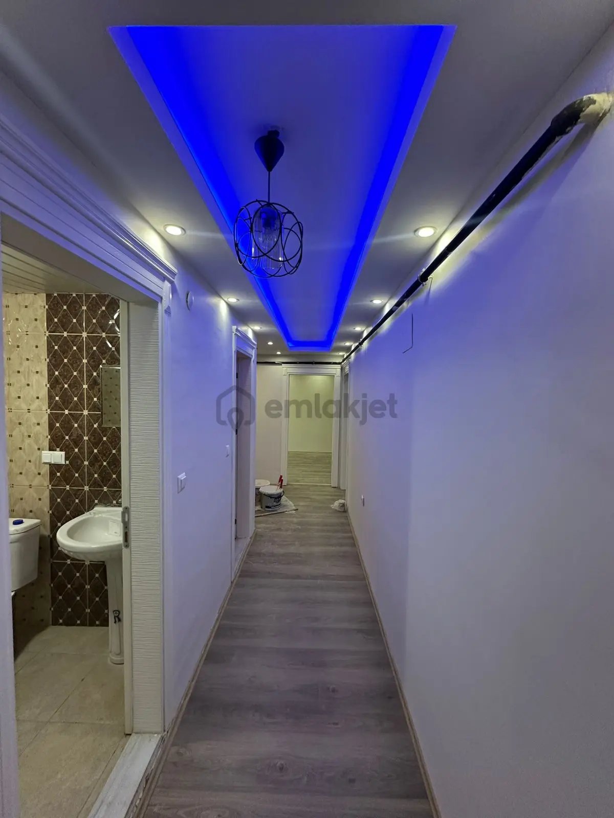 Alipaşa Mahallesinde Satılık 5+1 Dublex Geniş Daire - 5