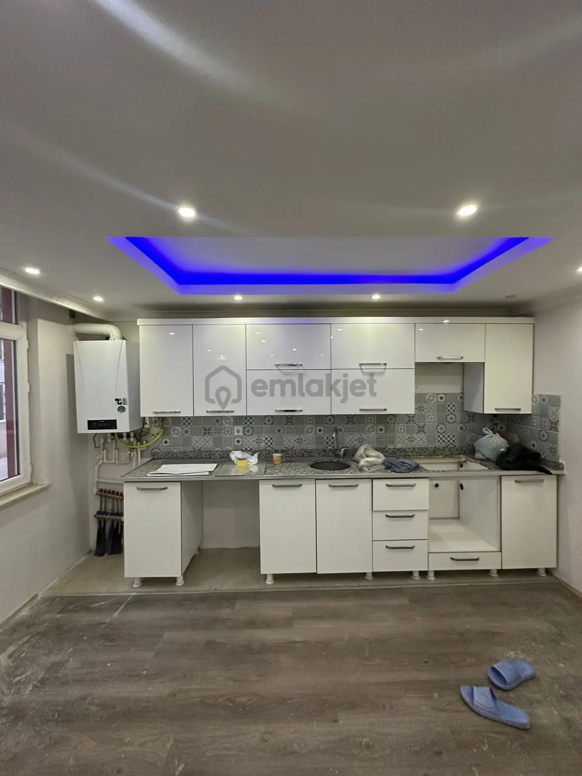 Alipaşa Mahallesinde Satılık 5+1 Dublex Geniş Daire - 12