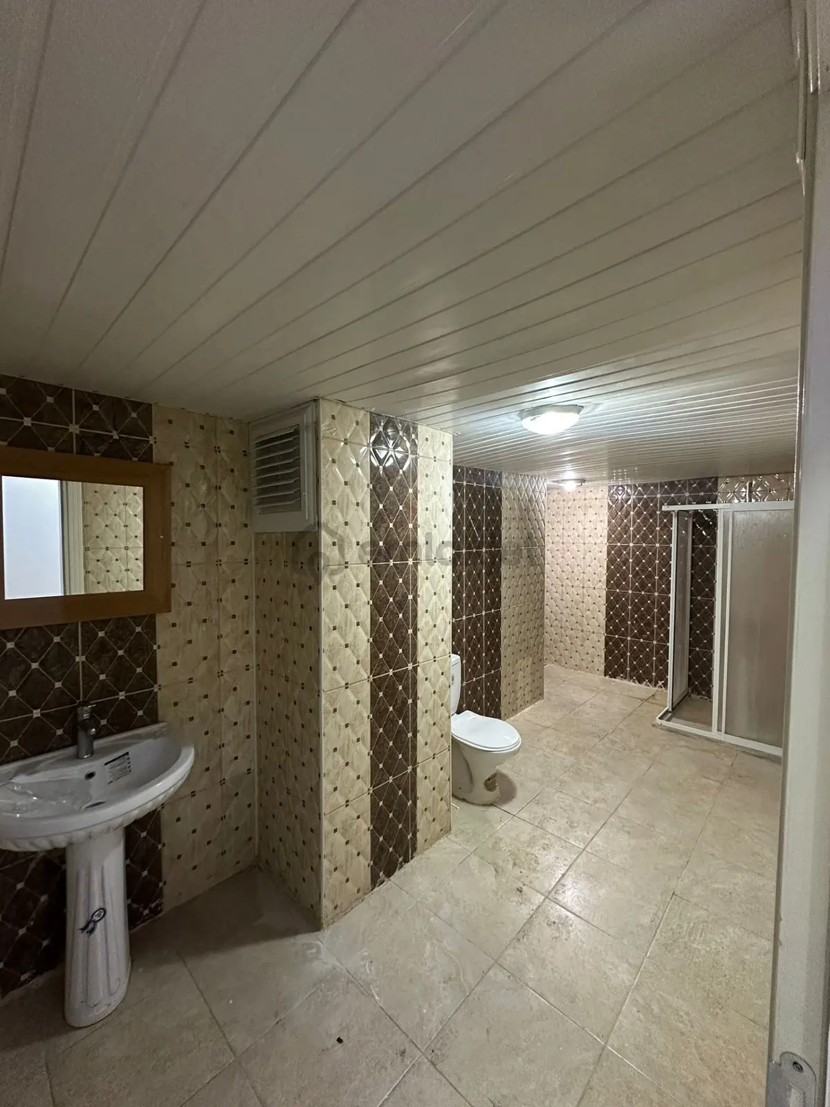 Alipaşa Mahallesinde Satılık 5+1 Dublex Geniş Daire - 4