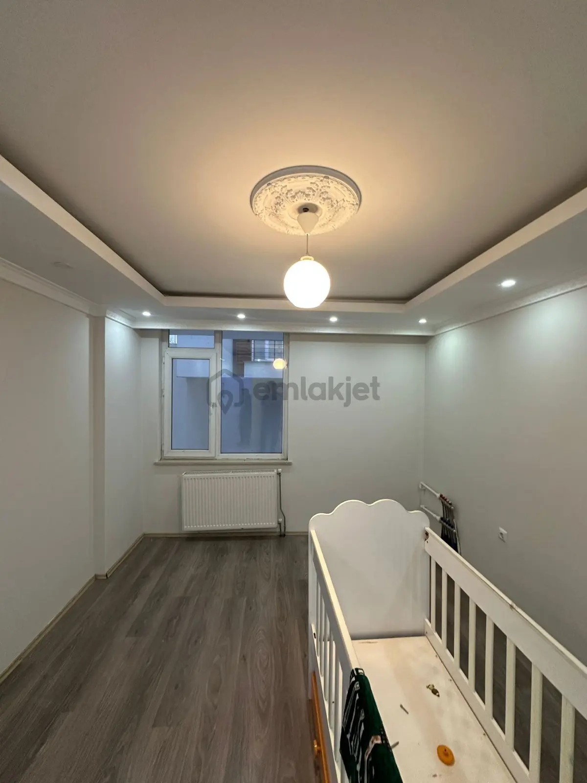 Alipaşa Mahallesinde Satılık 5+1 Dublex Geniş Daire - 2