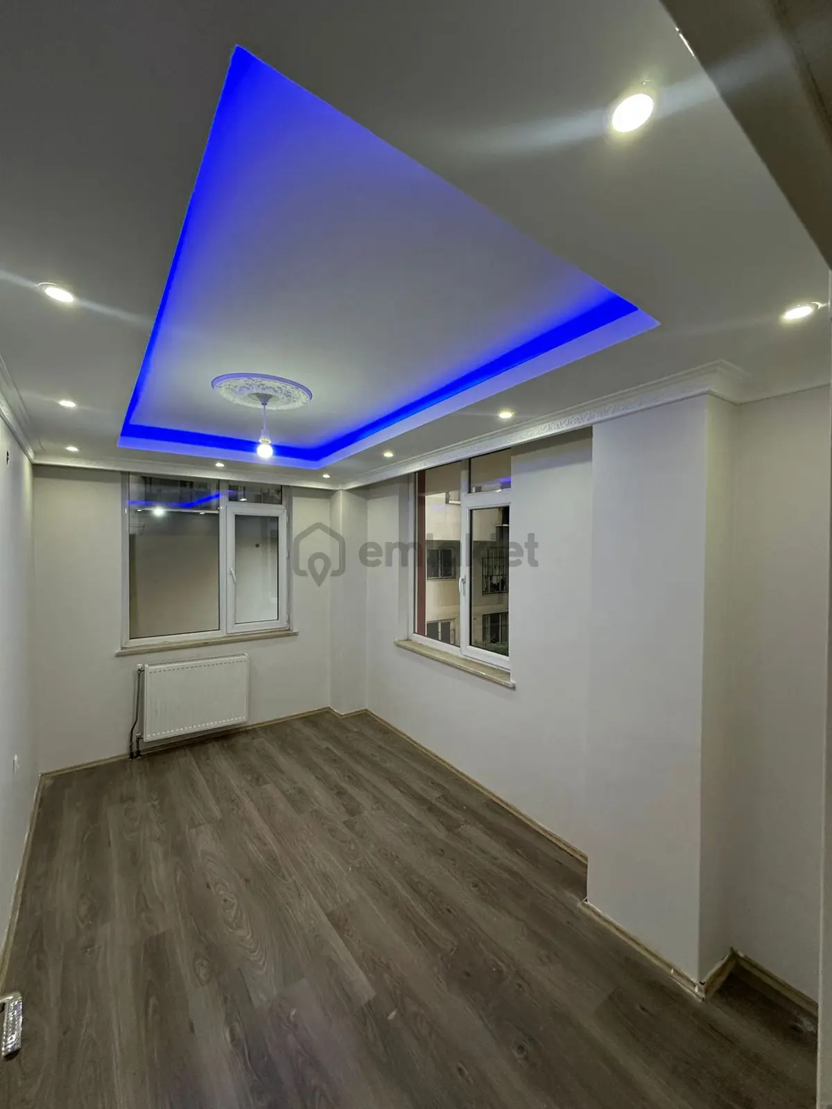 Alipaşa Mahallesinde Satılık 5+1 Dublex Geniş Daire - 16