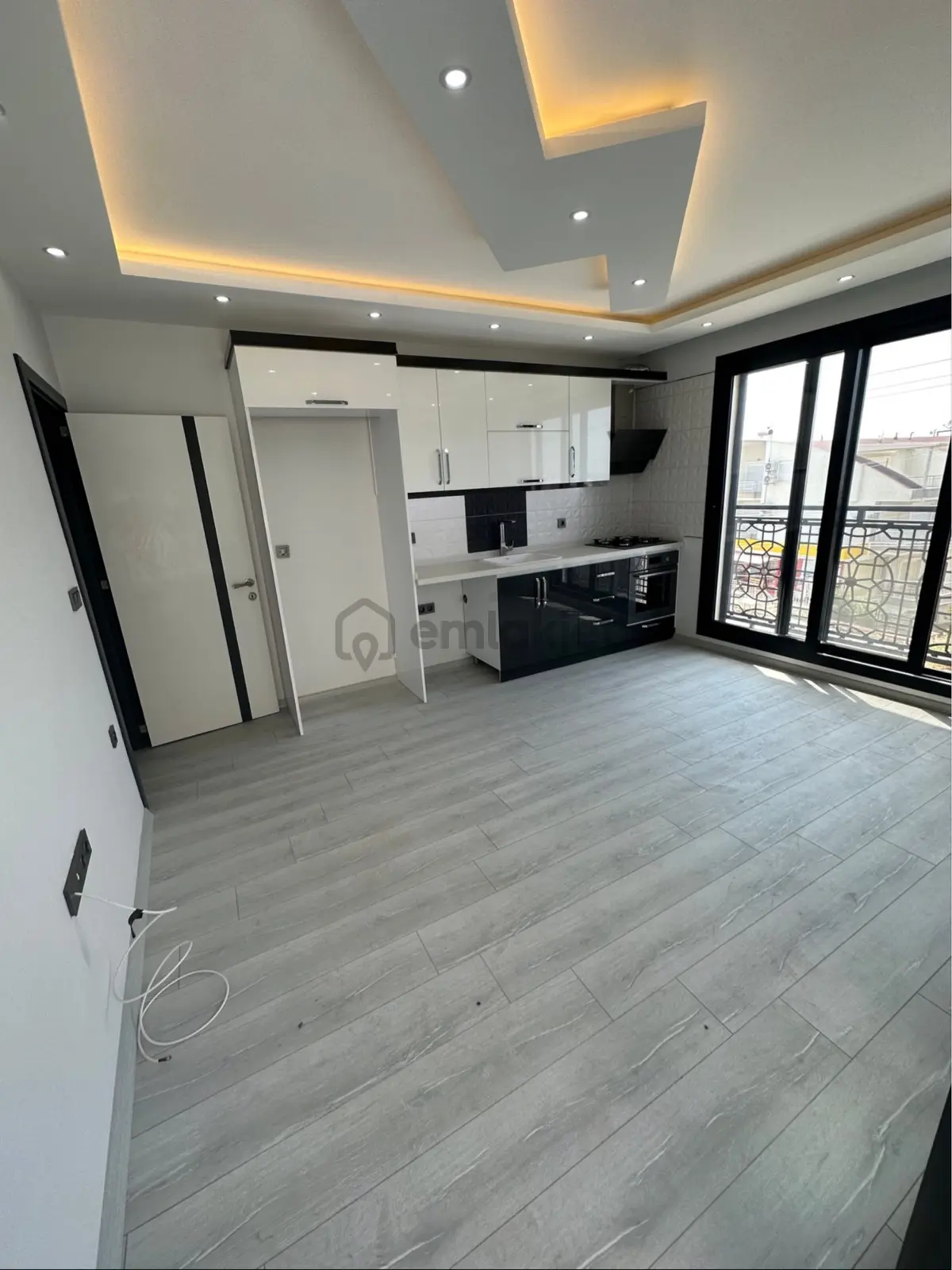 Didim Hisar Mah Satlık 1+1 Geniş Daire