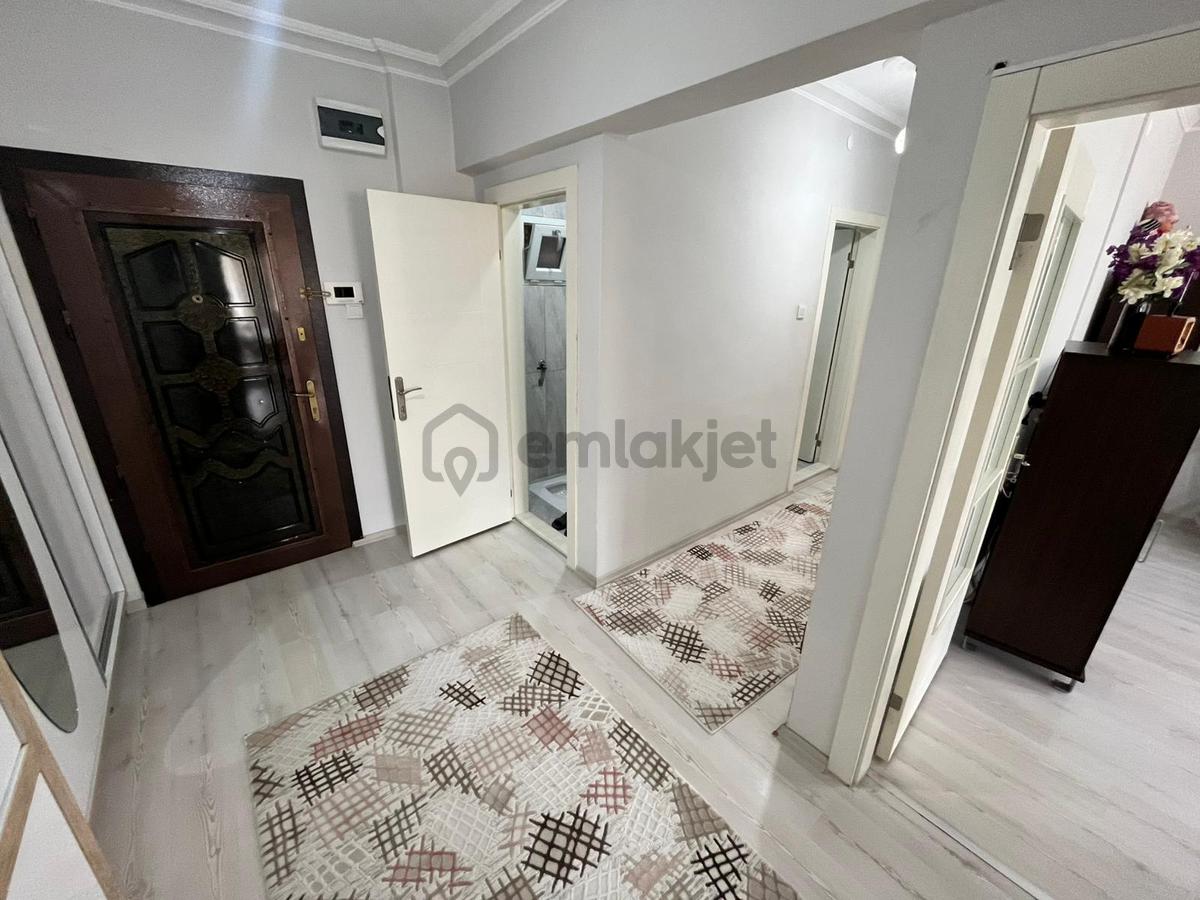 Etlik'te Cadde Üzerinde Full Yapılı 2+1 Daire! - 26