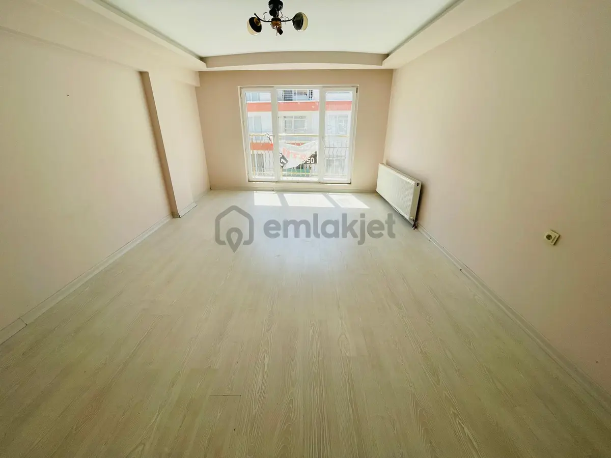 Karakaya'da Genç Binada 3+1 Daire! - 12