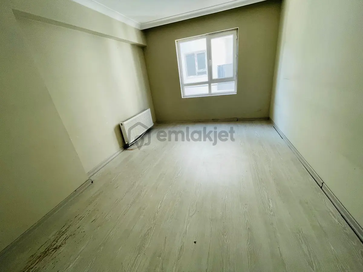 Karakaya'da Genç Binada 3+1 Daire! - 16