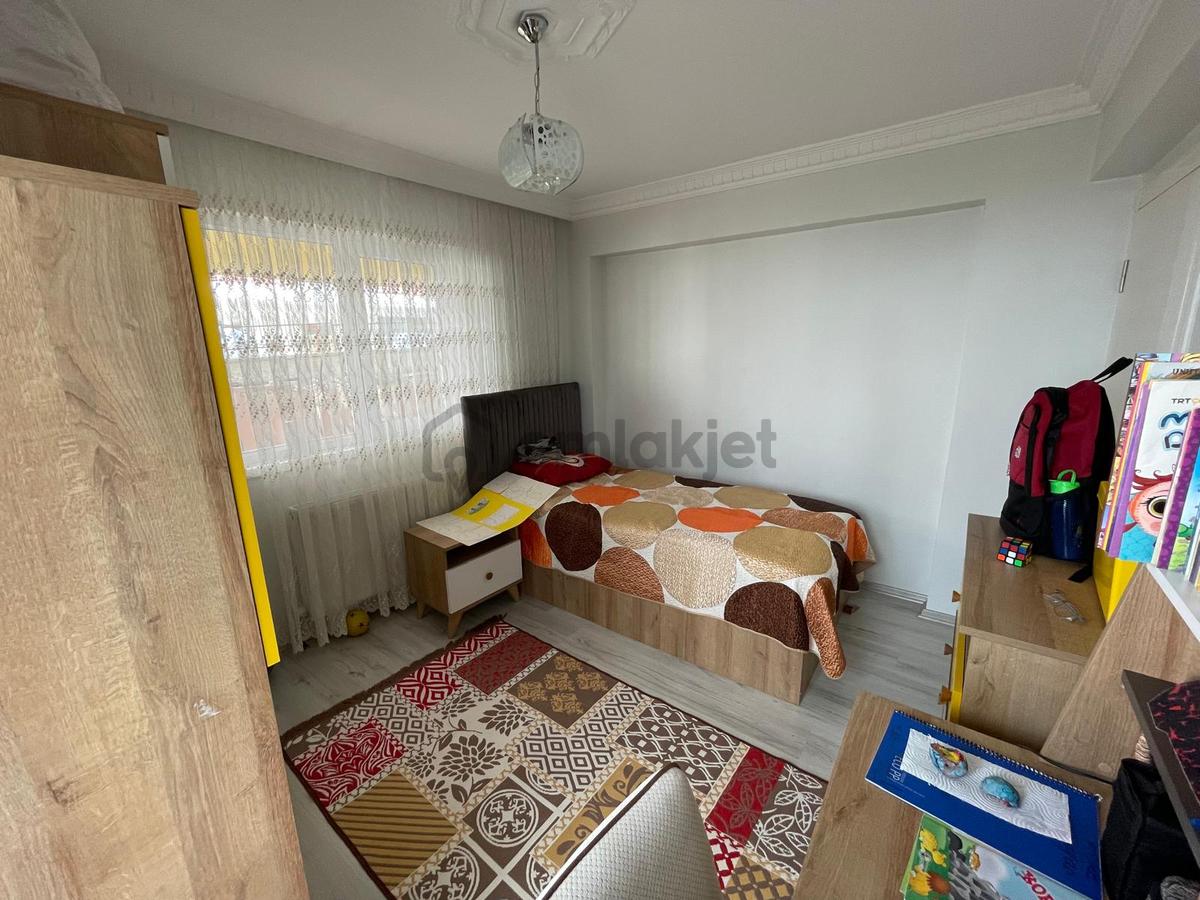 Kanuni Mahallesi'nde Genç Binada 3+1 Daire! - 18