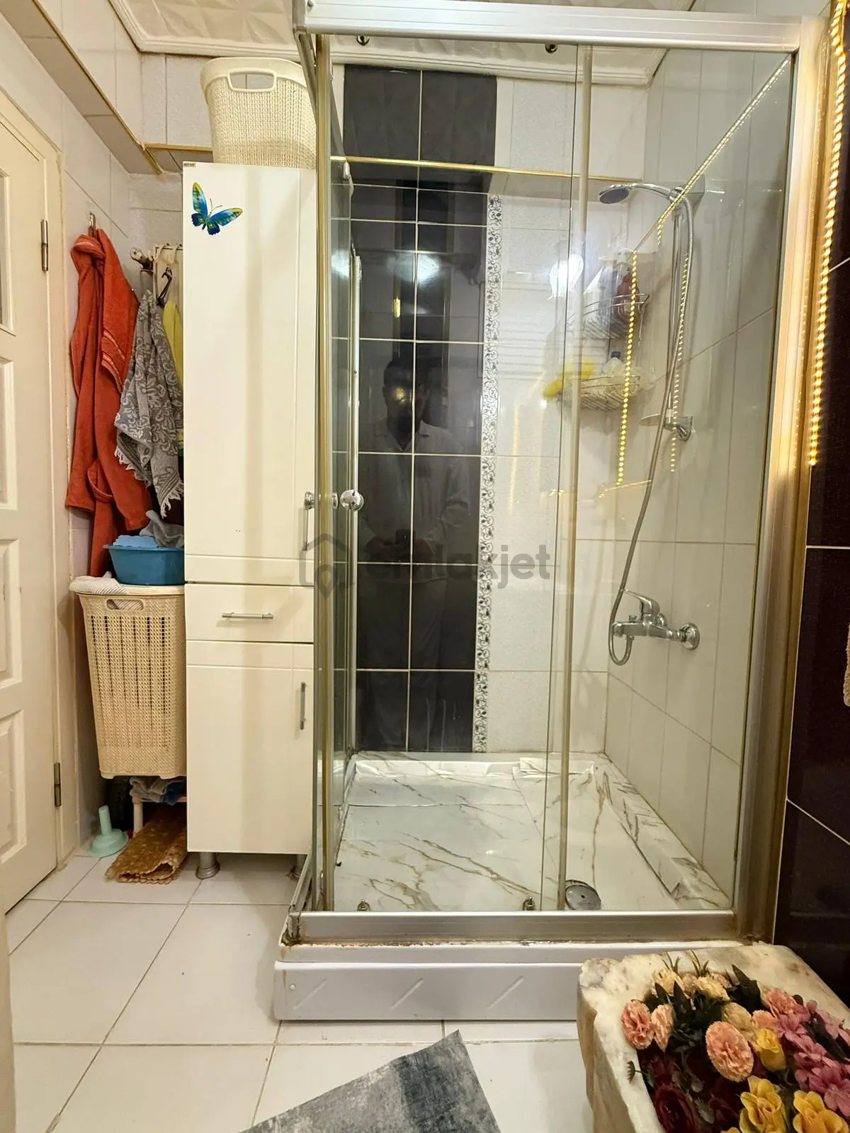 Bağlarbaşı'nda Cadde Üzeri 3+1 Daire! - 13